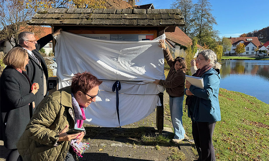 ZainingerHuele UM Tuch