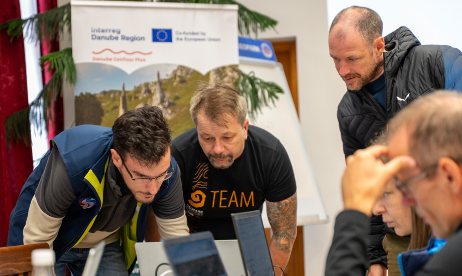 Buekk25 Foto5 Lara Piko v2